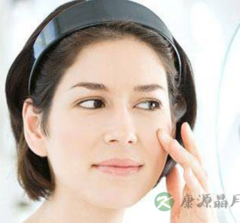 皱纹也分真假性皱纹 如何改善假性皱纹? 皱纹也分真假性皱纹 如何改善假性皱纹?