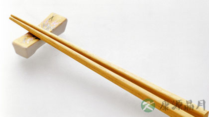 筷子使用不当也会致病