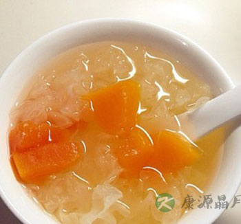 养生常识 推荐7款中医补血养生药膳方 养生常识 推荐7款中医补血养生药膳方