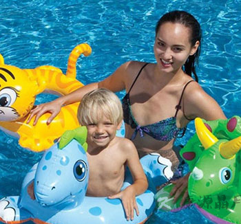 小孩不会游泳怎么办 如何正确教小孩学游泳