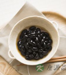 醋泡黑豆功效多 具体做法要掌握