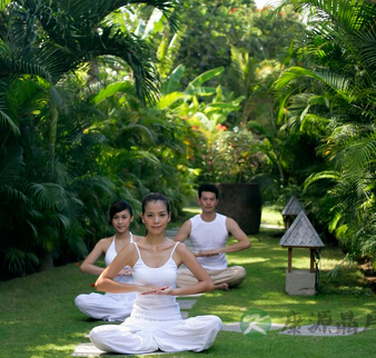 瑜伽四招 和熊猫眼说ByeBye 瑜伽四招 和熊猫眼说ByeBye