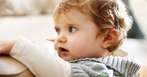【哪些疾病会引起宝宝吐奶】宝宝吐奶厉害的原因