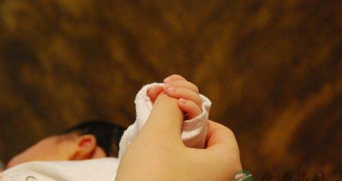 宝宝腹泻可以吃胡萝卜吗