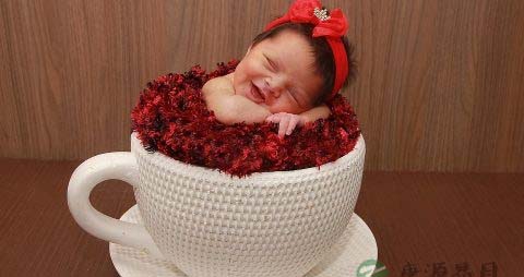 婴儿呕吐怎么用药