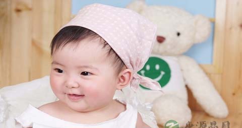 婴儿三天拉一次大便正常吗_如何预防婴儿便秘