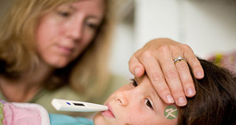 怎样给宝宝退烧_给宝宝退烧的方法