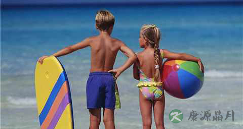 应该何时带宝宝晒太阳_带宝宝晒太阳的时间 应该何时带宝宝晒太阳_带宝宝晒太阳的时间