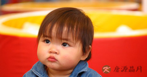 宝宝口水多的原因_导致宝宝多口水的因素