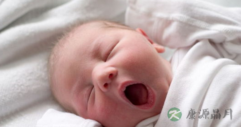 宝宝什么时候使用枕头_宝宝多大使用枕头