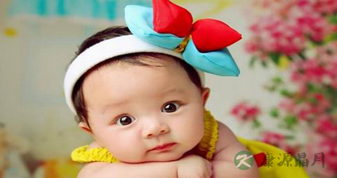 宝宝出现青蛙腿的病因_家长应怎样照顾好宝宝