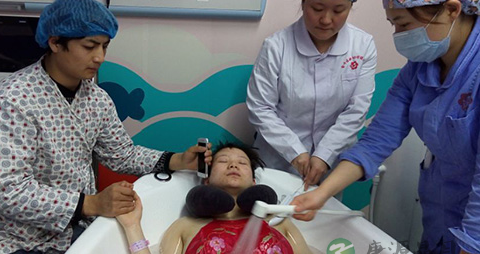 怎么减轻分娩疼痛_如何减轻分娩疼痛