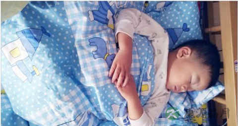 【如何培养爱笑的孩子】如何使孩子乐观
