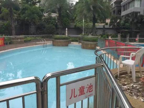 4岁幼童游泳池溺亡 水深仅30厘米
