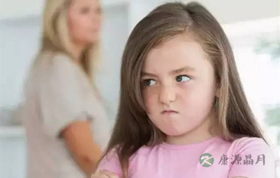 孩子见不得别人好 家长应该咋办？