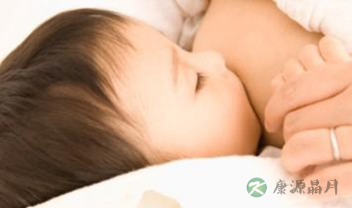 我国纯母乳喂养率仅28% 对婴儿健康不利