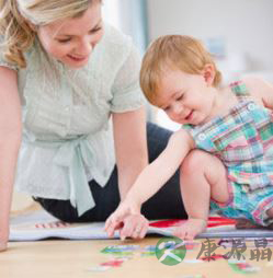10个月的宝宝发育标准是什么样