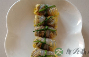 宝宝春季食谱大推荐：娃娃菜卷