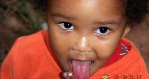 吐舌头是什么心理表现