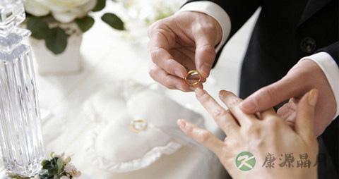 男人迟迟不结婚的原因