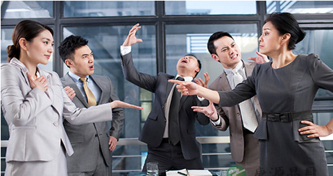 职场第一印象重要_职场是＂以貌取人＂吗
