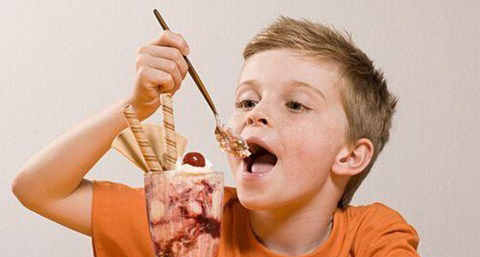 为什么小孩喜欢吃零食