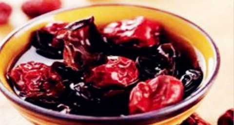 【喝什么水能去雀斑呢】有效祛斑食物介绍