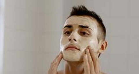 【男人如何消除粉刺】男人去除粉刺的方法