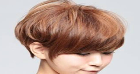 【如何打造斑斓发型？】一起营造美丽发型
