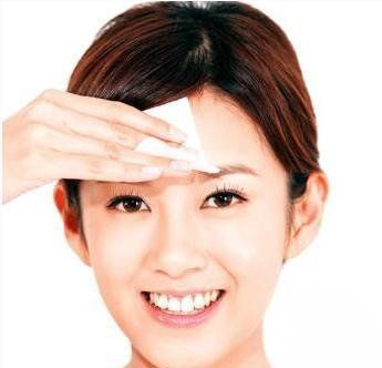 扫光痘痘9条实在美容秘笈