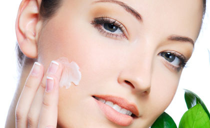 夏季油性皮肤怎么保养 清爽洁净四步到位