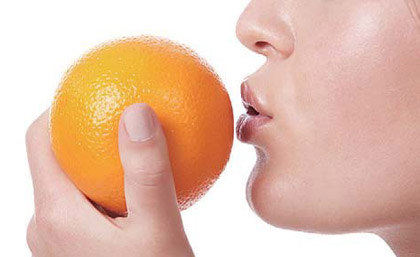 被太阳暴晒后怎样恢复美白