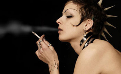 吸烟男女要注意保养皮肤 吸烟男女要注意保养皮肤