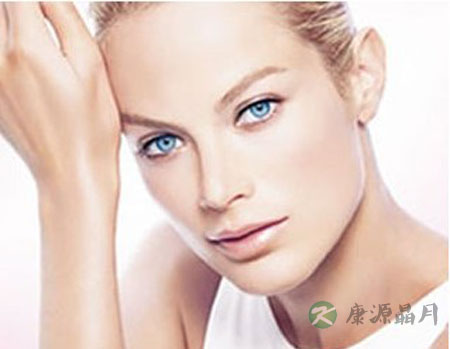 去掉脸上斑点的几个妙方