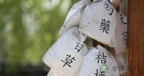 怎样防止宝宝脸上长雀斑