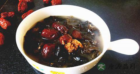 哪些食物祛斑效果好_吃什么食物能祛斑