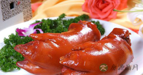 有效防治皱纹的食物_吃什么能祛皱纹