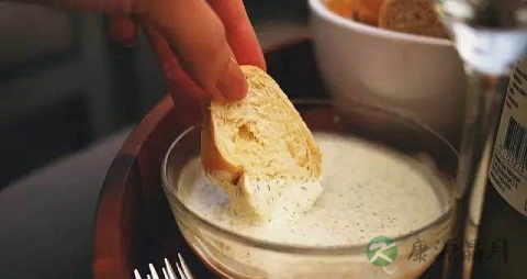 色拉酱的吃法_哪些人不能吃色拉酱