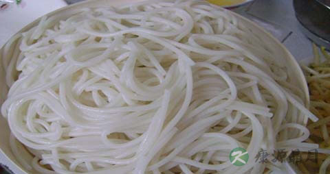 河粉怎么炒不会断