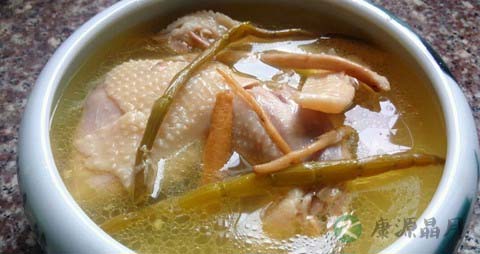 鸡汤的营养价值_吃鸡汤的好处