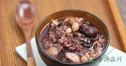 血糯米和黑米有什么区别 血糯米和黑米有什么区别