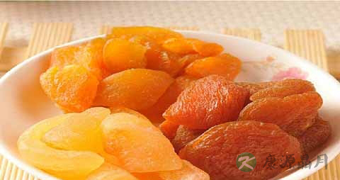 南瓜果脯的营养价值_吃南瓜果脯的好处