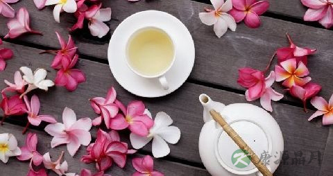 花草茶的营养价值_吃花草茶的好处