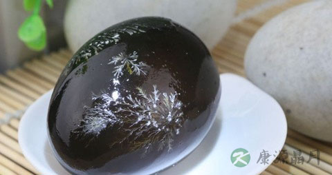 皮蛋的营养价值_吃皮蛋的好处