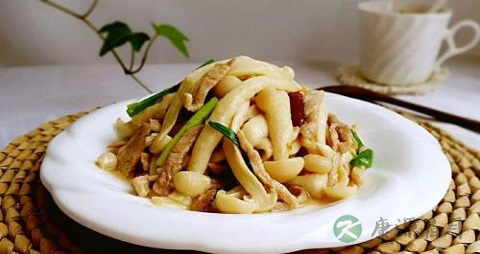 海鲜菇用焯水吗