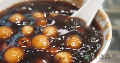 甜酒煮汤圆怎么做