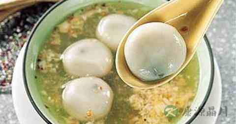 煮汤圆的水能喝吗