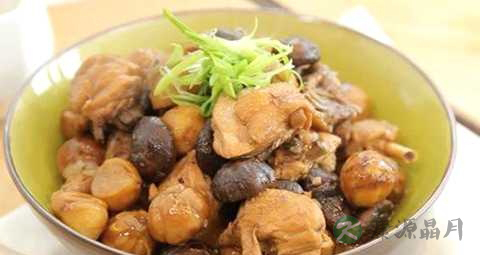 板栗炖鸡的功效与作用