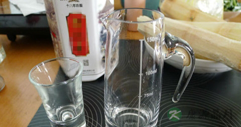 白酒的吃法_哪些人不能吃白酒 白酒的吃法_哪些人不能吃白酒