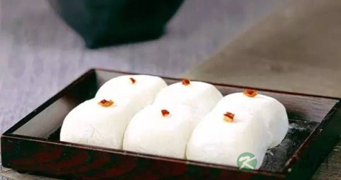 怎样用糯米粉蒸白糕